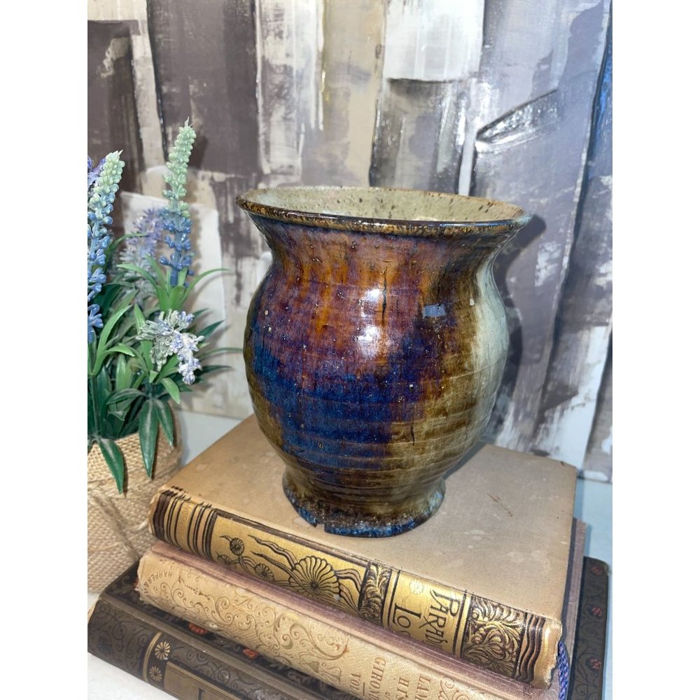 Studio Art Pottery Ceramic Vase Drip Glaze Hand Made Signed by Artist 5.75" Tall